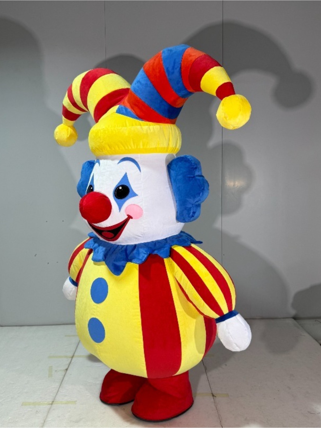 Inflatable Circus Clown Mascot - огляд і ціна Event & Party Supply