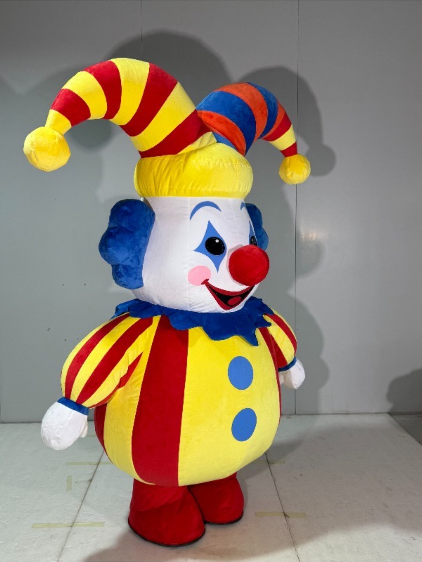 Inflatable Circus Clown Mascot - огляд і ціна Event & Party Supply